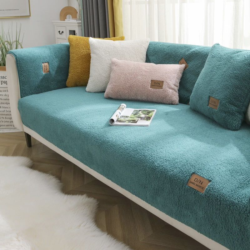 SK333-Plush Couch Cover