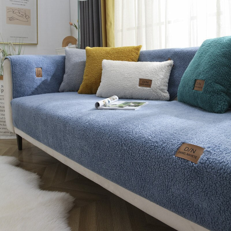 SK333-Plush Couch Cover
