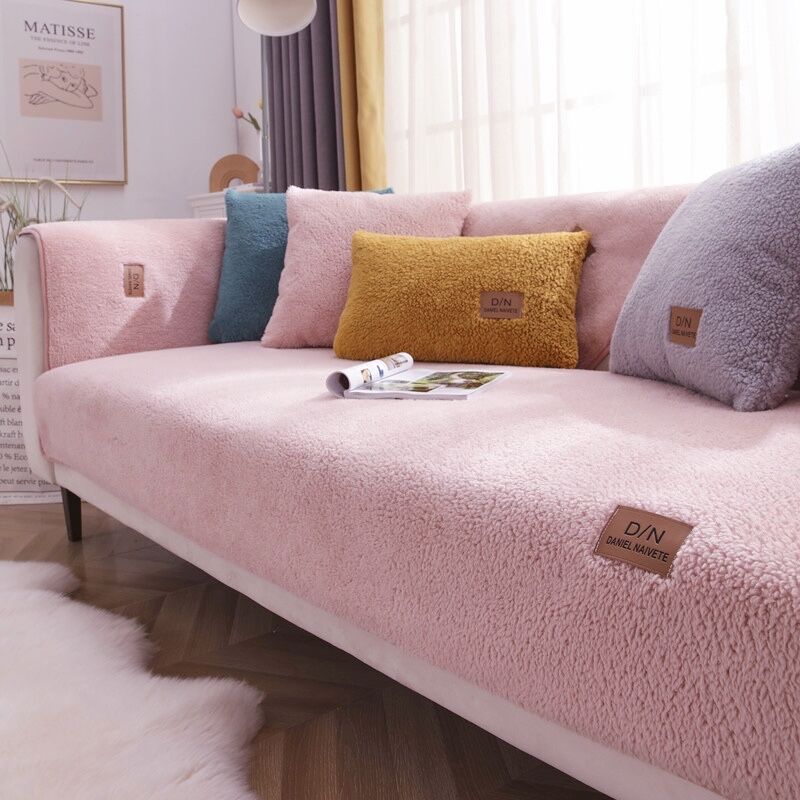 SK333-Plush Couch Cover