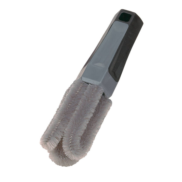 WL01 HOPKINS MANUFACTURING Carrand 7 in. Soft Lug Nut Brush 1 pk